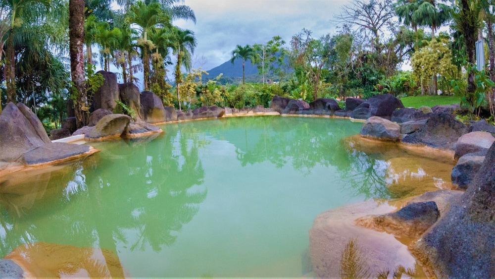 Arenal Paraiso Resort Spa & Thermo Mineral Hot Springs La Fortuna Esterno foto